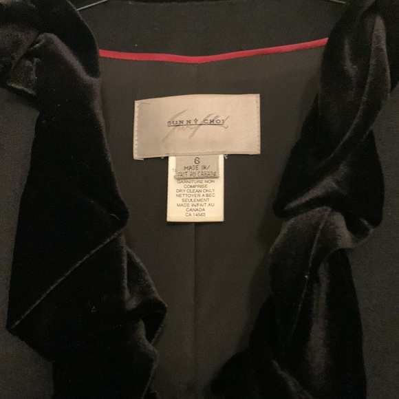 Sunny Choi vintage wool blazer with velvet trim, size 6. - Picture 4 of 6